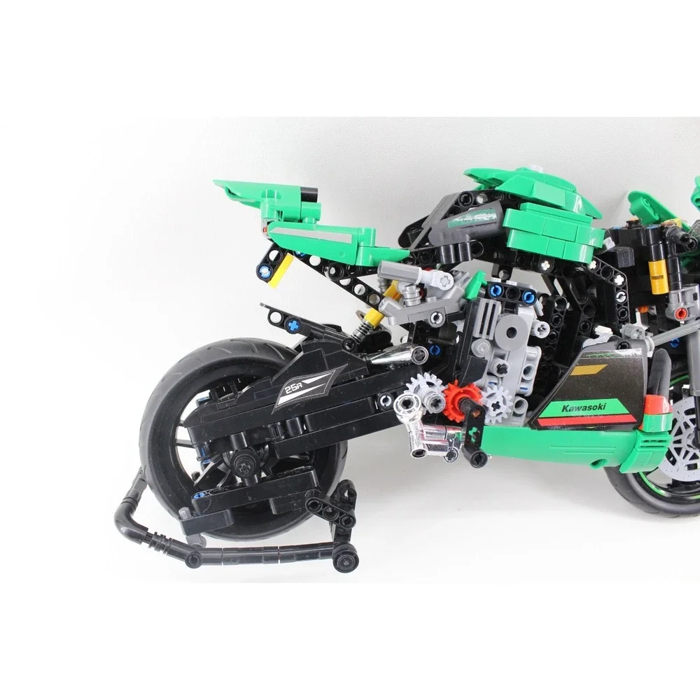 TECHNIC STYLE‎ KAWASAKI SPORTBIKE TOY MODEL